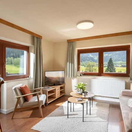 Bergviewhaus Апартаменти *